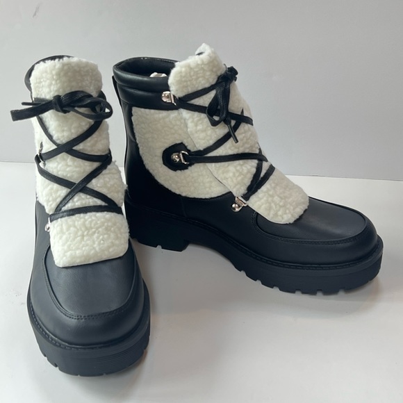 🔥🆕🔥Waterproof Combat ankle boots - size 8 - Picture 2 of 7